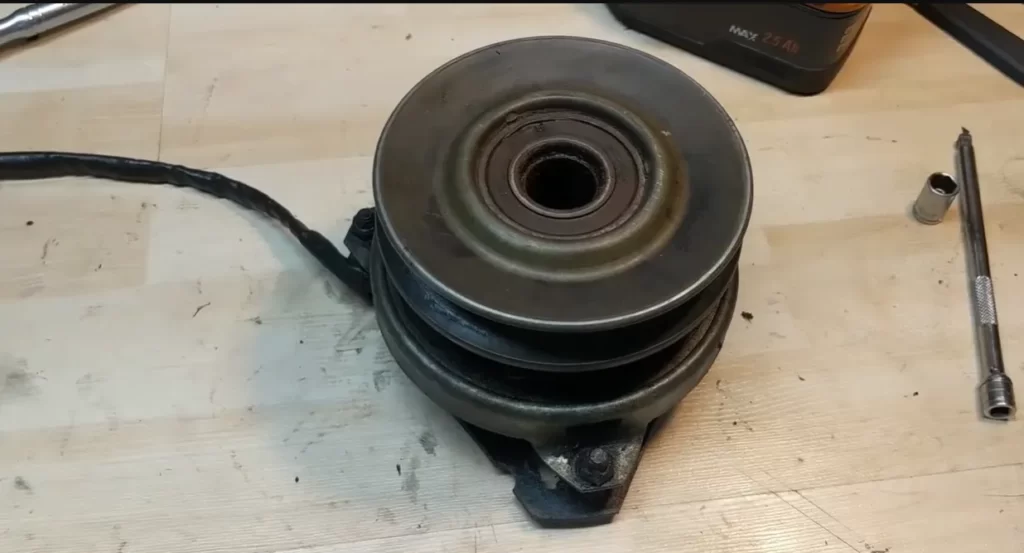 What does a Toro PTO clutch do